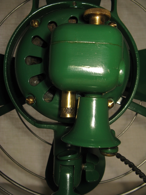 Oscillator Back View